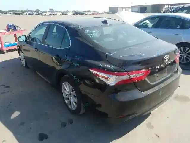4T1C11AK8LU864979 2020 TOYOTA CAMRY LE-2