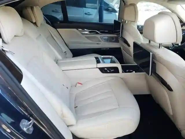 WBA7F2C50GGE12274 2016 BMW 750 XI-5