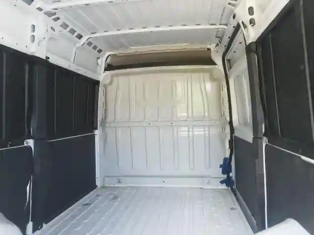 3C6TRVCG7KE539371 2019 RAM PROMASTER 2500 2500 HIGH-5