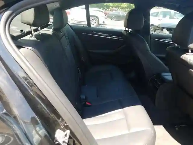 WBAJA7C52JG907663 2018 BMW 530 XI-5