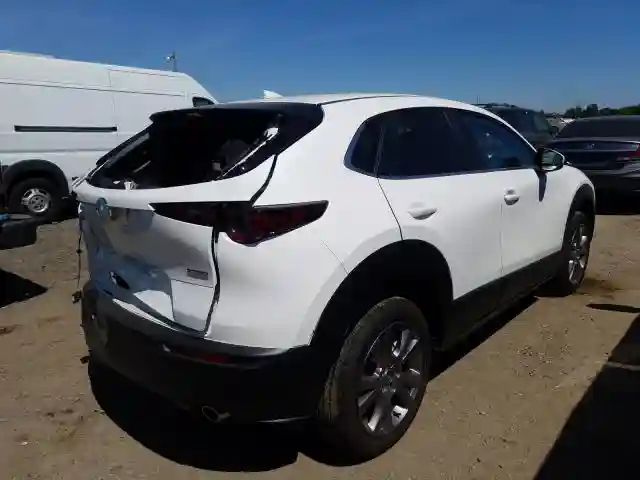 3MVDMBDL2LM108657 2020 MAZDA CX-30 PREFERRED-3