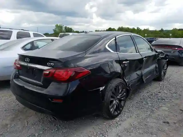 JN1BY1AR5KM585306 2019 INFINITI Q70 3.7 LUXE-3