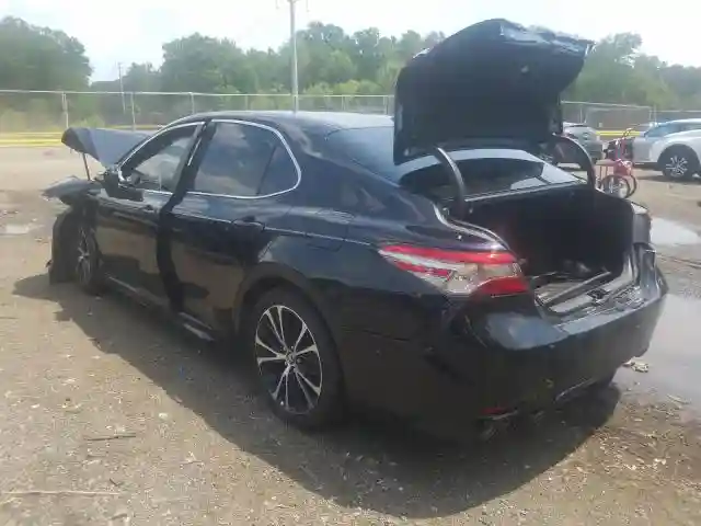 4T1B21HK9KU521997 2019 TOYOTA CAMRY HYBRID-2