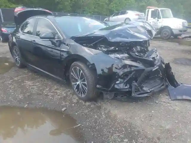 4T1B21HK9KU521997 2019 TOYOTA CAMRY HYBRID-0