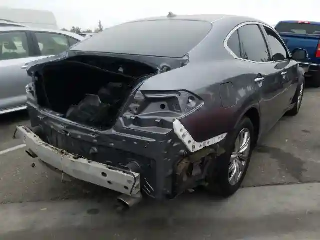 JN1BY1AP4HM740709 2017 INFINITI Q70 3.7-3