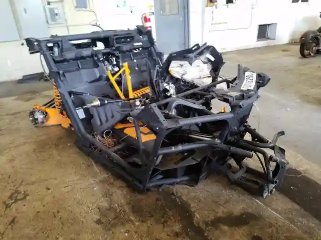 3JBVPAY44LK000274 2020 CAN-AM MAVERICK X3 X RC TURBO-0