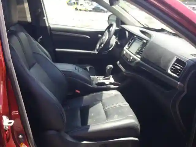 5TDJZRFH2HS386408 2017 TOYOTA HIGHLANDER SE-4