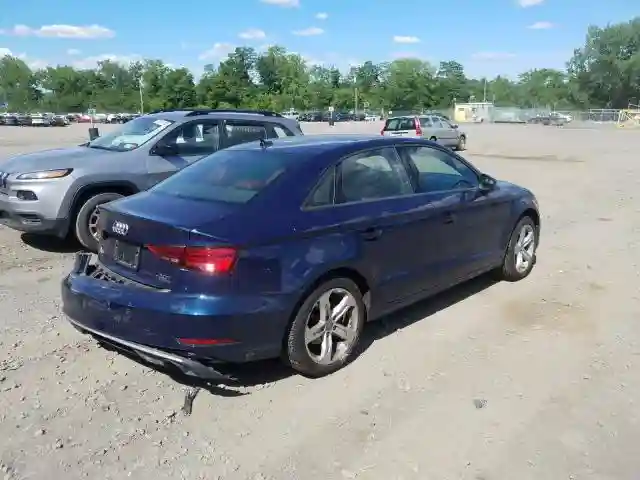 WAUB8GFF3J1045058 2018 AUDI A3 PREMIUM-3