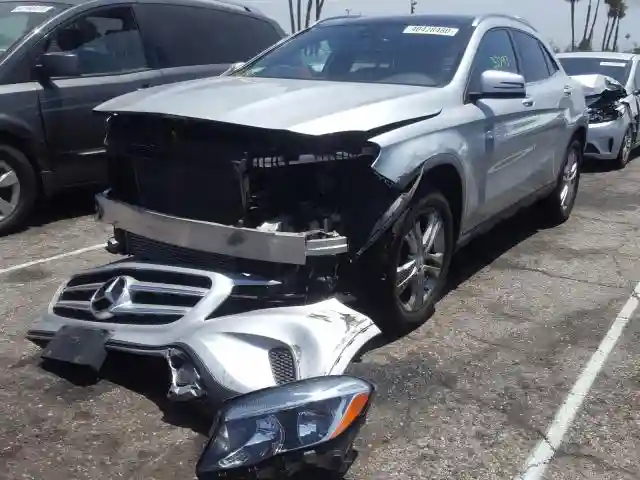 WDCTG4EB4HJ299695 2017 MERCEDES-BENZ GLA 250-1