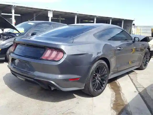 1FA6P8TH0J5172769 2018 FORD MUSTANG-3