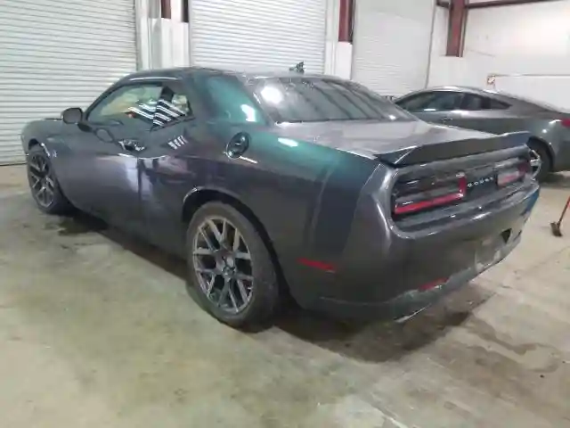 2C3CDZFJ1GH213720 2016 DODGE CHALLENGER R/T SCAT PACK-2