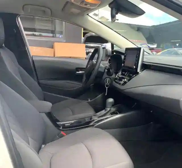 JTDEPRAE1LJ035354 2020 TOYOTA COROLLA LE-4