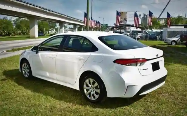 JTDEPRAE1LJ035354 2020 TOYOTA COROLLA LE-2
