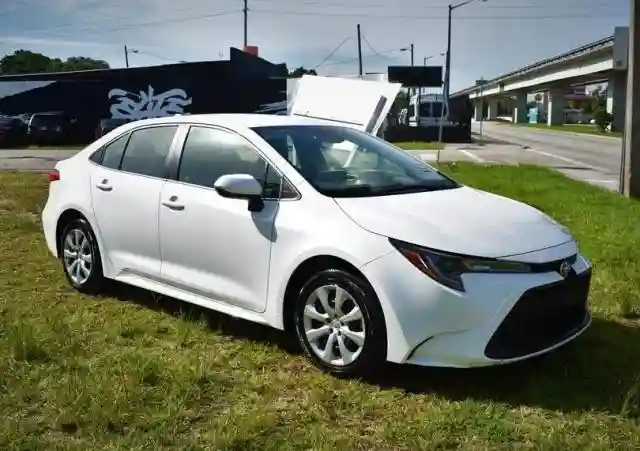 JTDEPRAE1LJ035354 2020 TOYOTA COROLLA LE-0