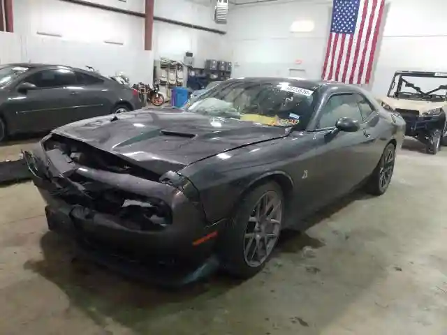 2C3CDZFJ1GH213720 2016 DODGE CHALLENGER R/T SCAT PACK-1
