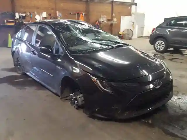 JTDEBRBE7LJ015428 2020 TOYOTA COROLLA LE-0