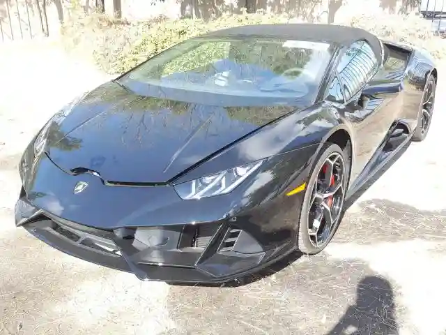 ZHWUT4ZF3LLA13443 2020 LAMBORGHINI HURACAN EVO-1