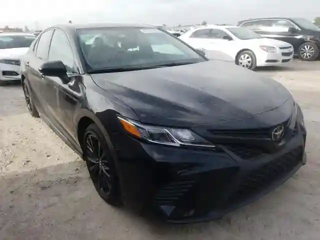4T1G11AK1LU316081 2020 TOYOTA CAMRY SE-0