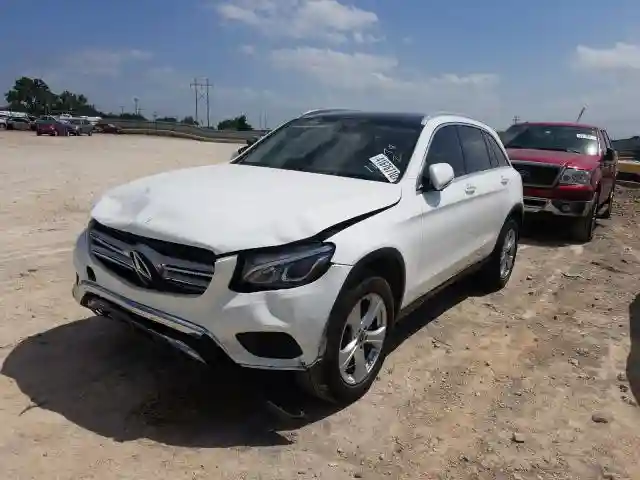 WDC0G4JB2JV111344 2018 MERCEDES-BENZ GLC 300-1