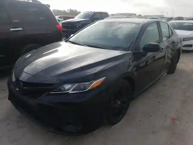 4T1G11AK1LU316081 2020 TOYOTA CAMRY SE-1