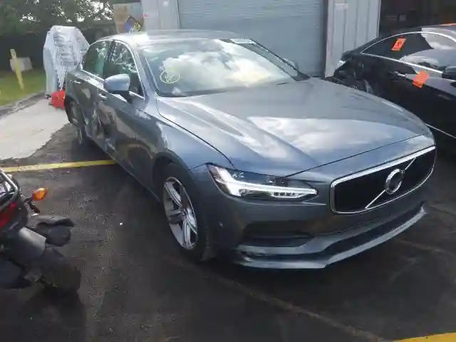 LVY982MK3JP016203 2018 VOLVO S90 T5 MOMENTUM-0
