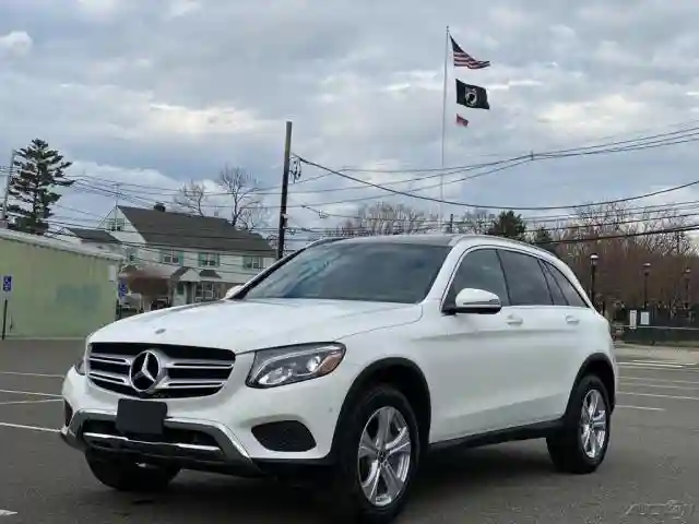 WDC0G4KB2JV024106 2018 MERCEDES-BENZ GLC 300 4MATIC-3