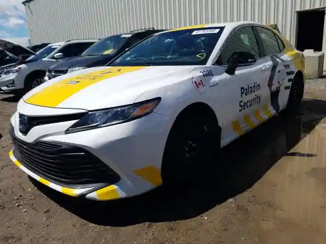 4T1B31HK8JU002080 2018 TOYOTA CAMRY LE-1
