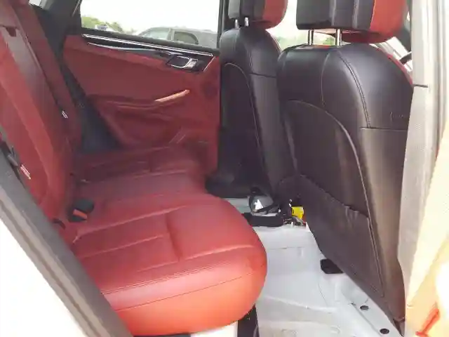 WP1AB2A59FLB68259 2015 PORSCHE MACAN S-5