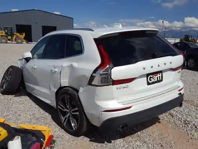 LYV102RK4JB109988 2018 VOLVO XC60 T5-2