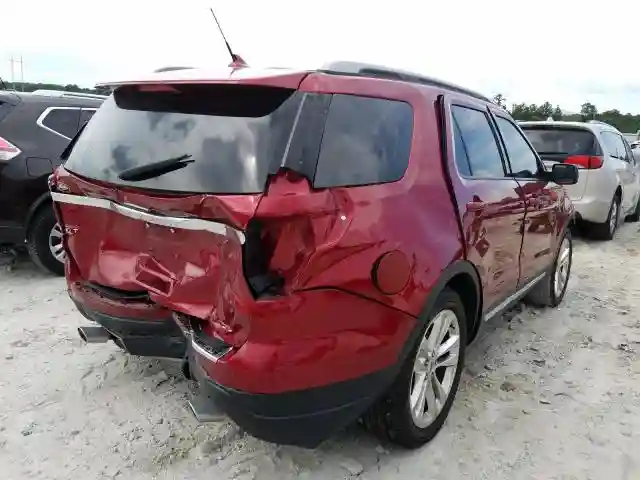 1FM5K7D85JGC51559 2018 FORD EXPLORER XLT-3