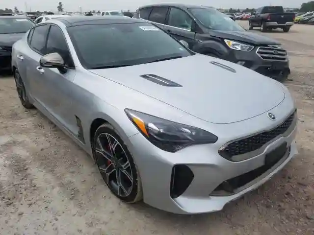 KNAE45LC6J6017958 2018 KIA STINGER GT1-0