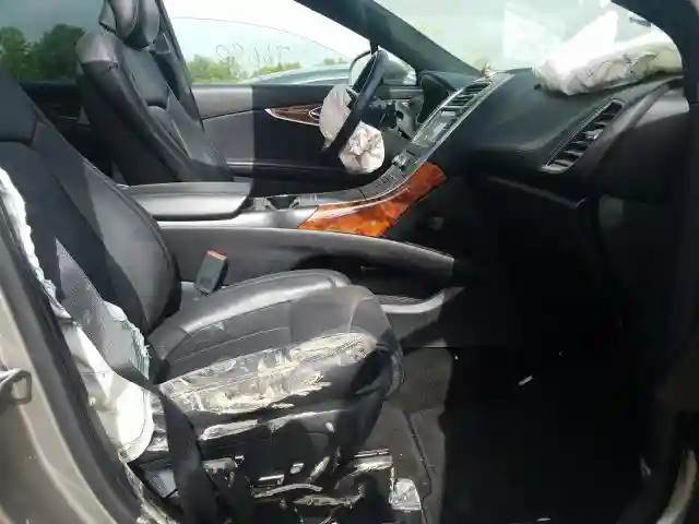 2LMPJ6LR8HBL45070 2017 LINCOLN MKX RESERVE-4
