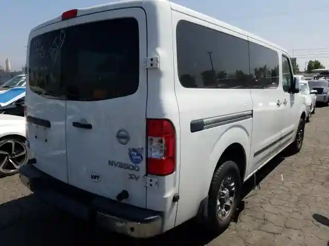 5BZBF0AA2HN852699 2017 NISSAN NV 3500 S-3