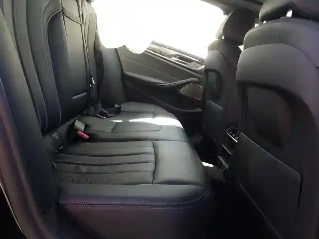 WBAJE5C55JWA96264 2018 BMW 540 I-5