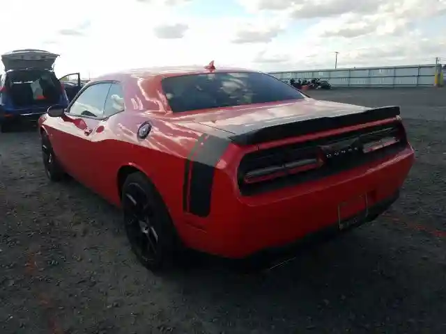 2C3CDZFJ8GH305441 2016 DODGE CHALLENGER R/T SCAT PACK-2