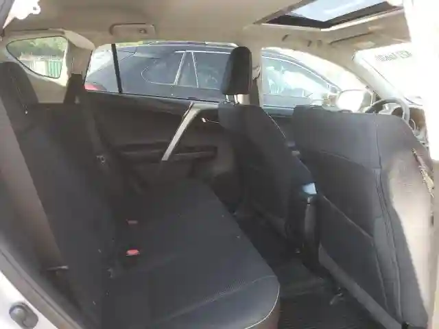 2T3RFREV2JW732805 2018 TOYOTA RAV4 ADVENTURE-5