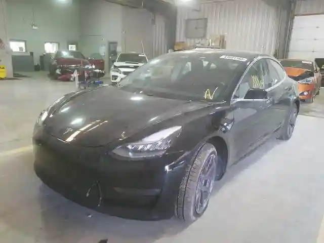 5YJ3E1EB6KF364507 2019 TESLA MODEL 3-1