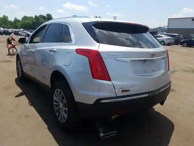 1GYKNDRS0KZ254242 2019 CADILLAC XT5 LUXURY-2