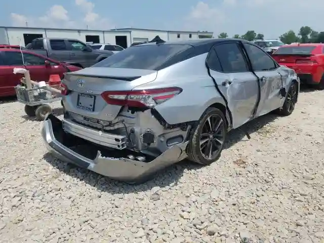 4T1BZ1HK7JU006507 2018 TOYOTA CAMRY XSE-3