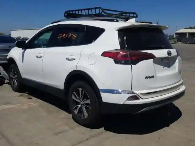 2T3RFREV0JW748226 2018 TOYOTA RAV4 ADVENTURE-2