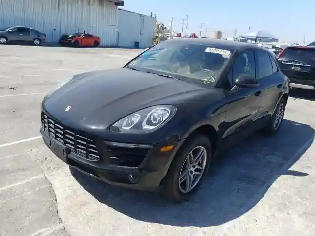 WP1AA2A56JLB08287 2018 PORSCHE MACAN-1