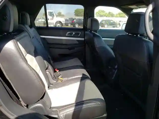 1FM5K7D81HGD42676 2017 FORD EXPLORER XLT-5