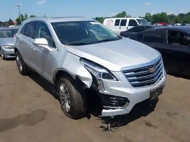 1GYKNDRS0KZ254242 2019 CADILLAC XT5 LUXURY-0