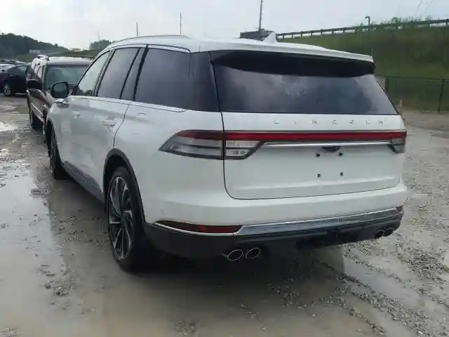 5LM5J7XC1LGL01523 2020 LINCOLN AVIATOR RESERVE-2