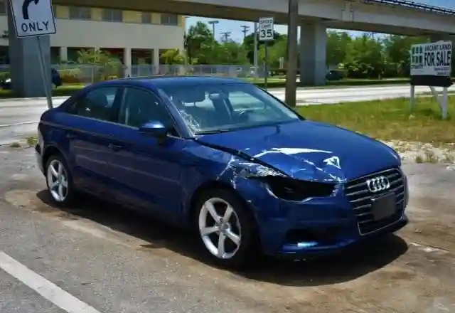 WAUA7GFF7G1030677 2016 AUDI A3 PREMIUM-0