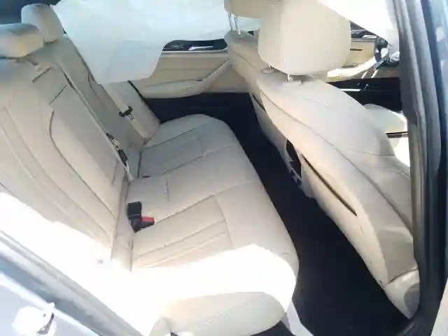 WBAJA5C59KBX88125 2019 BMW 530 I-5