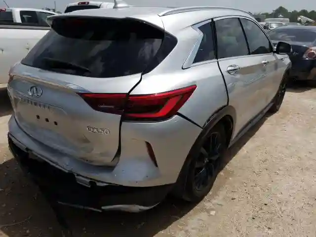 3PCAJ5M12KF111719 2019 INFINITI QX50 ESSENTIAL-3