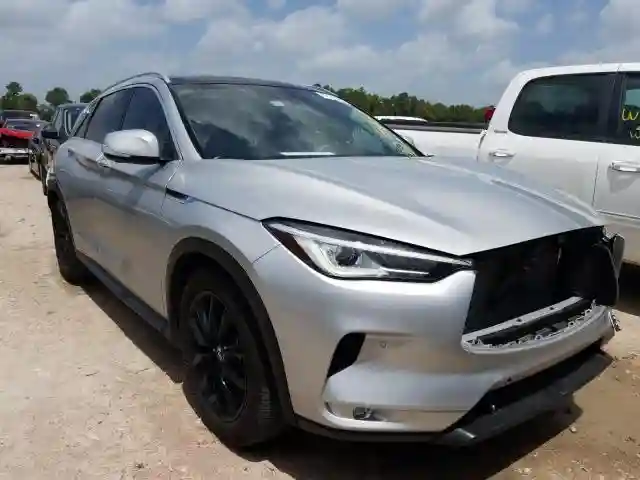 3PCAJ5M12KF111719 2019 INFINITI QX50 ESSENTIAL-0