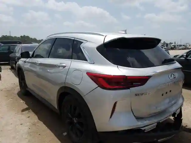 3PCAJ5M12KF111719 2019 INFINITI QX50 ESSENTIAL-2