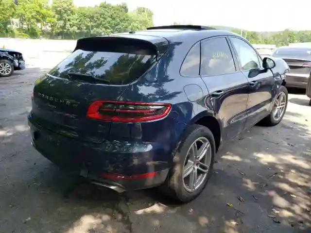 WP1AA2A56HLB05996 2017 PORSCHE MACAN-3